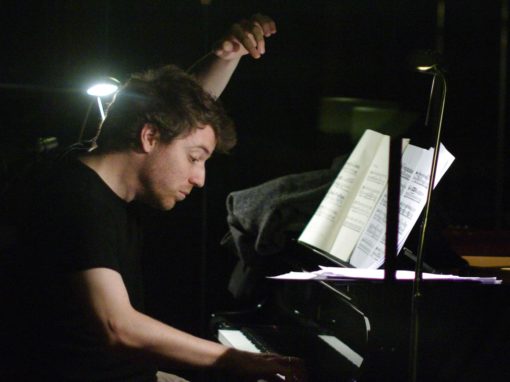 Cédric Pescia, Klavier Sonntag 22.03.2020